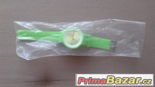 Zelené hodinky GS