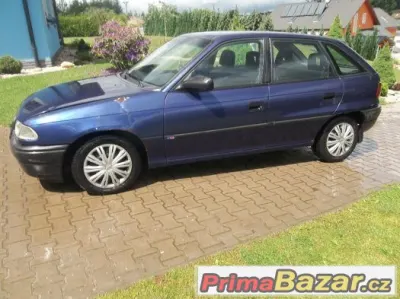 Veškeré díly z Opel Astra F, 1,6 16 V - viz.foto
