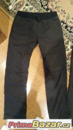 zateplene-kalhoty-cerne-velikosti-152-158-164
