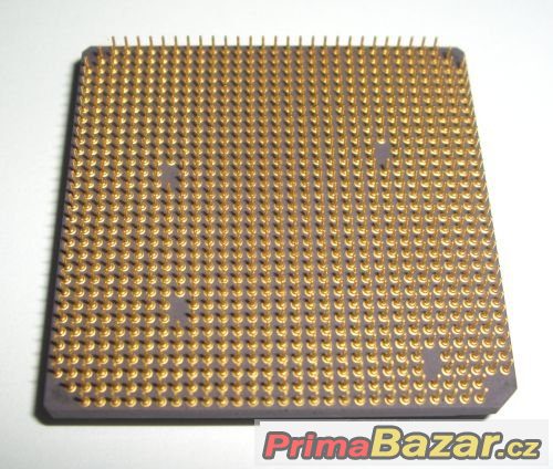 2 Výkonné, plně 64-bitové procesory AMD Opteron 246, sc.940 2 Výkonné, plně 64-bitové procesory AMD Opteron 246, sc.940