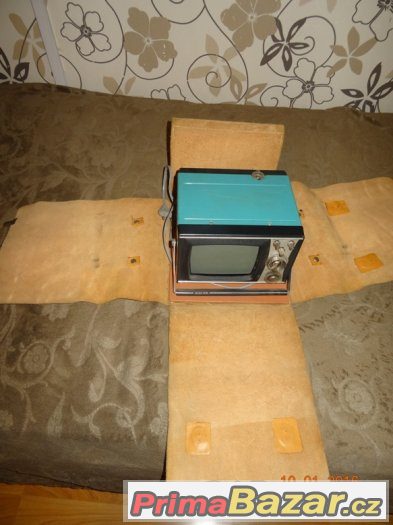 Starobylá přenosná ruská televize