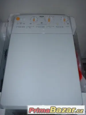 pracka zanussi