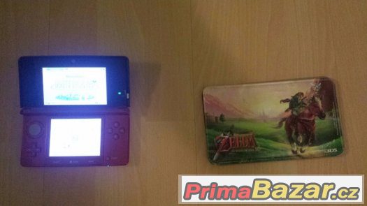 Prodám červené Nintendo 3DS + hry