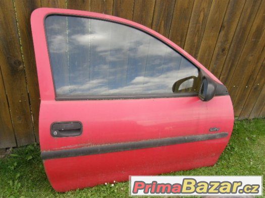 prodam na opel corsa B 1.0 r.v. 2000 stresni okno sibr dvere