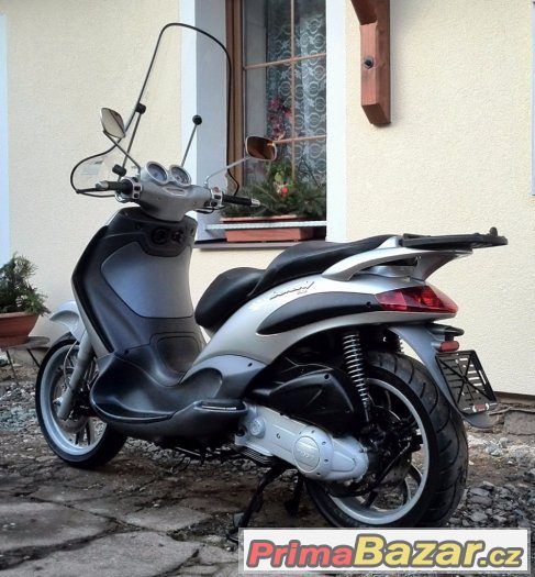 Piaggio Beverly 200