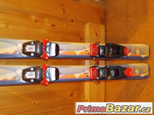 Lyže Fischer mini 90cm+boty+přilba zdarma Lyže Fischer mini 90cm+boty+přilba zdarma