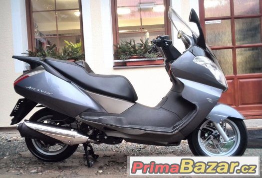 Aprilia Atlantic 250