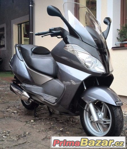 Aprilia Atlantic 250