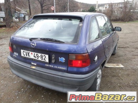 Opel Astra 1.4i classic. Koupené nové v ČR,130000km Opel Astra 1.4i classic. Koupené nové v ČR,130000km