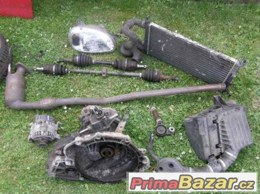 opel corsa B 1.0 r.v. 2000 alternator prevodovka svetlo