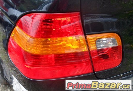 BMW e46 sedan - Zadní facelift světla s oranžovým blinkrem