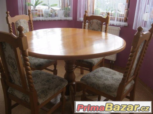 Jídelní stůl + 4 židle masiv dub