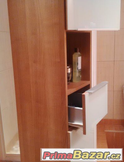 Koupelnová skříňka Koupelnová skříňka
