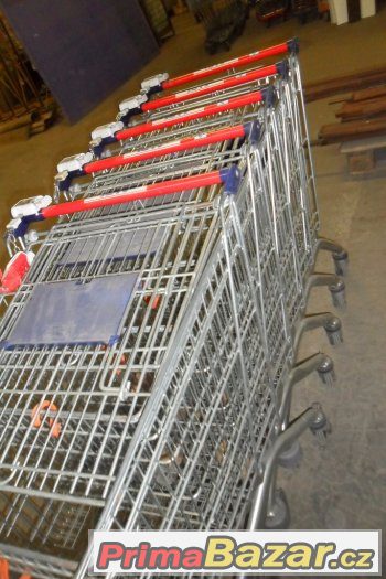 Prodám nákupní vozíky Prodám nákupní vozíky
