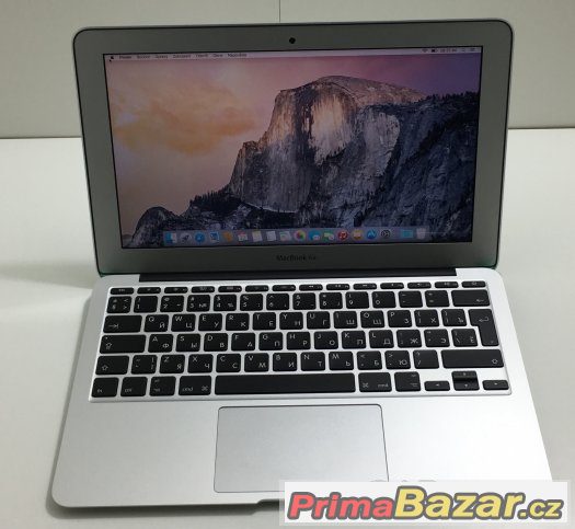 Macbook Air 11, rok 2015,  4GB RAM, 128GB SSD