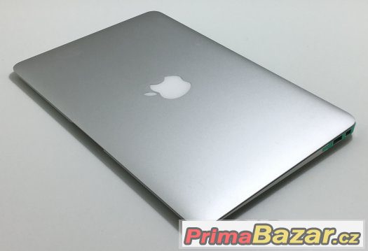 Macbook Air 11, rok 2015,  4GB RAM, 128GB SSD
