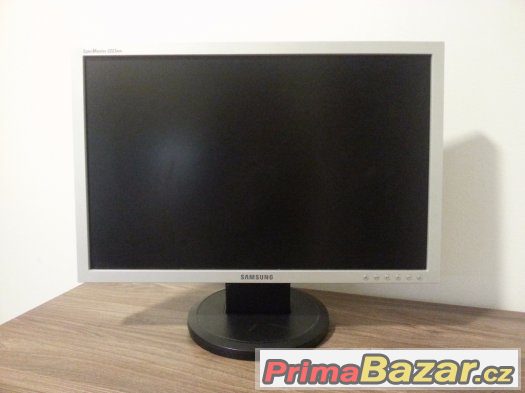 LCD monitor 22´ Samsung - perfektní stav