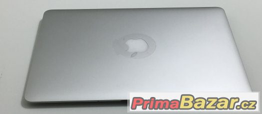 Macbook Air 13, rok 2015, 4GB RAM, 128GB SSD