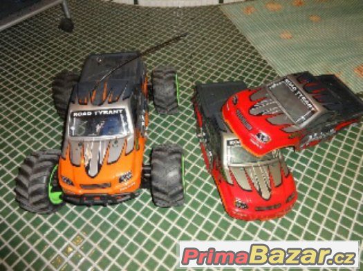 2xkompletni Rc model aut