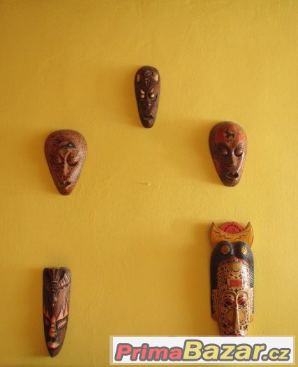 dřevěné masky, africké masky, dekorace