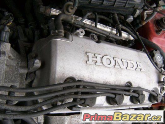 Honda Civic 6.g originál sání motor 1,4/16V