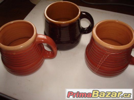 6 x hrnky, bucláky mix, 1x dóza 6 x hrnky, bucláky mix, 1x dóza