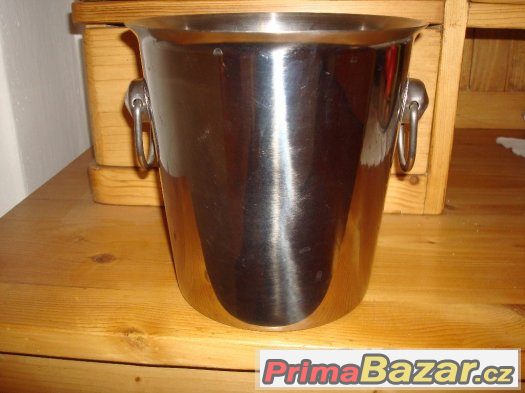 nadoba-na-sampanske-nebo-vino