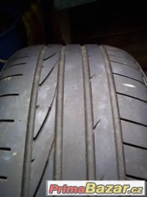 pneu Bridgestone letní 255-45-20 250kč kus