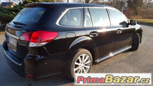 Subaru Legacy 2.5R CVT Combi 59tkm.