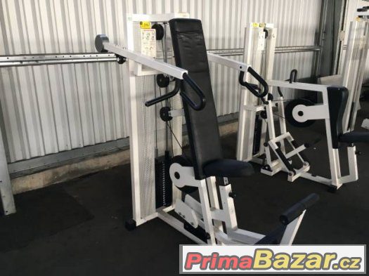 posilovaci-stroj-technogym-typ-shoulder-press