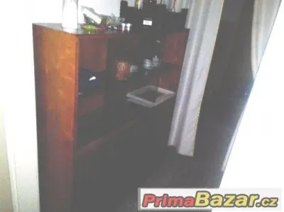 Zdarma skříně