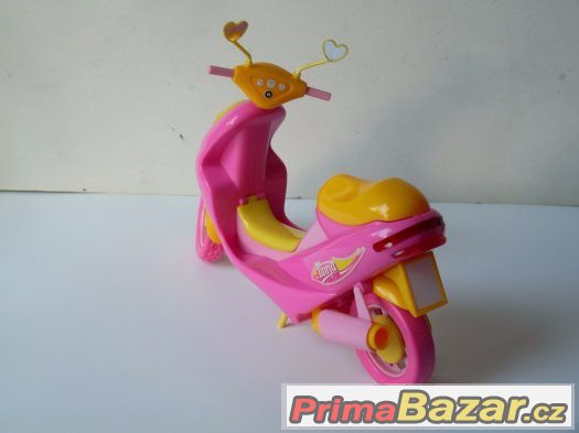 Skůtr pro panenku Barbie Skůtr pro panenku Barbie