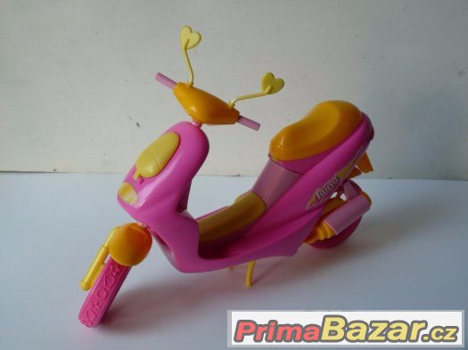 Skůtr pro panenku Barbie Skůtr pro panenku Barbie