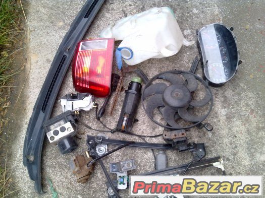 SEAT IBIZA,1.4 i,R.V.2001,5DV SEAT IBIZA,1.4 i,R.V.2001,5DV