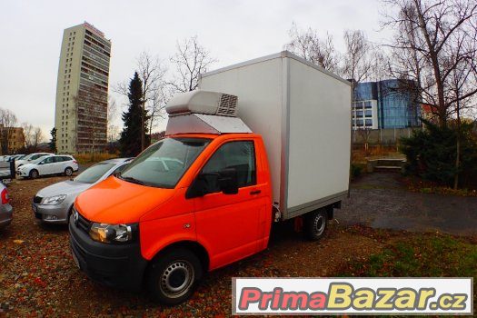 VW TRANSPORTER 2.0 TDI - Izotermická skřín - najeto 7 tis km