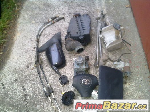 TOYOTA COROLLA VERSO 1.6 i R.V.2002