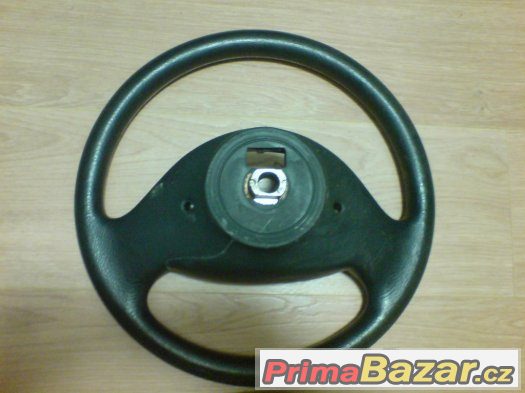 18) volant - airbag Renault Megane,