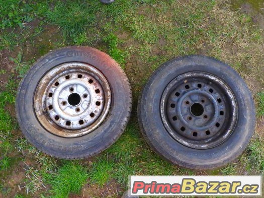 8) Ford, letní/zimní pneu s disky 175/70/13