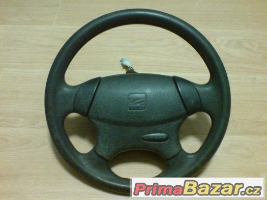 18) volant - airbag Seat Ibiza
