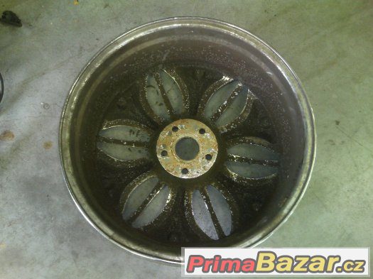 LEXANI 20x8 chrom 5x114 made in USA LEXANI 20x8 chrom 5x114 made in USA