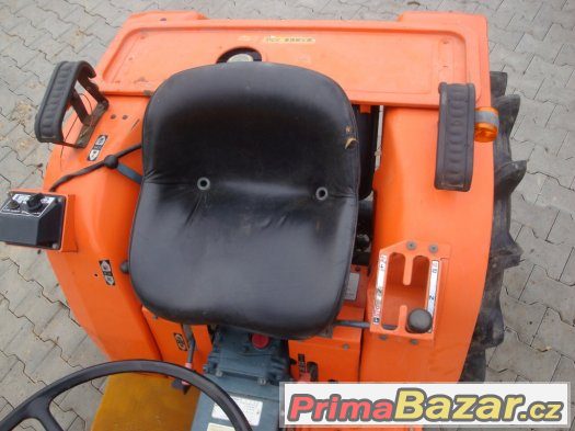 Malotraktor KUBOTA B1702M, 17 Hp, 4x4, tříválec