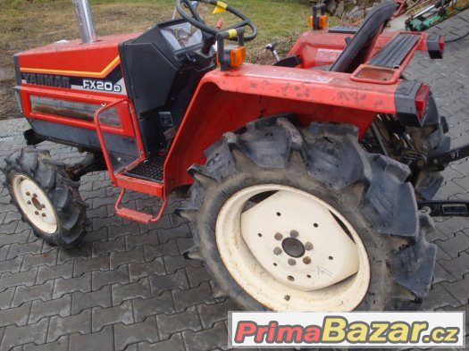 Traktor Yanmar FX20D, výkon 20 Hp, automat, 4x4