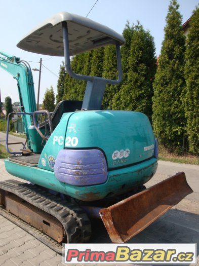 Pásový bagr KOMATSU PC20, hmotnost 2t, dobrý stav