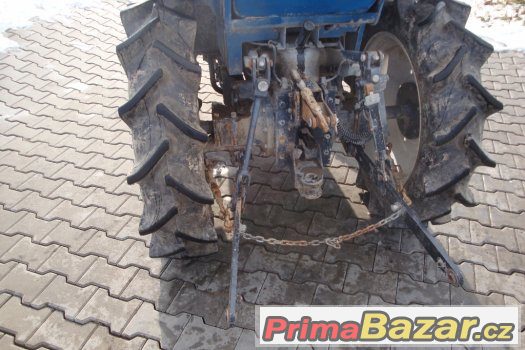 Malotraktor ISEKI TU 180F, výkon 18 Hp, 4x4, tříválec