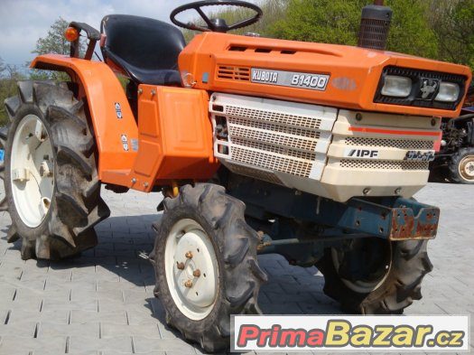 Traktor KUBOTA B1400 DT s výkonem 14 Hp , 4x4, tříválec