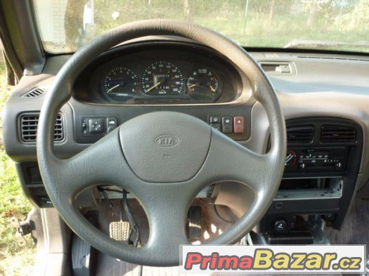 volant Kia Sportage I