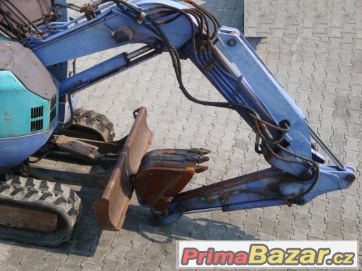 Pásový bagr AIRMAN AX30UR, 3000 kg, rypadlo