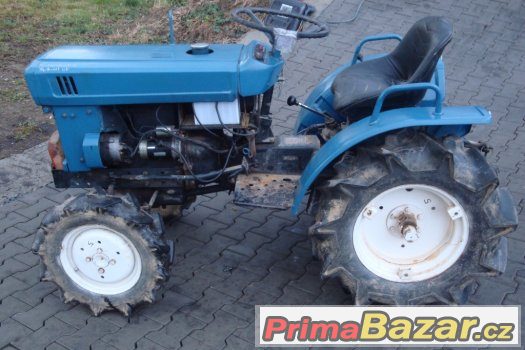 Malotraktor ISEKI TX1300F s výkonem 13 Hp, 4x4