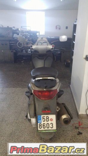 Piaggio Beverly 500