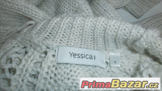 C&A bílý sexy svetr, vel.M C&A bílý sexy svetr, vel.M